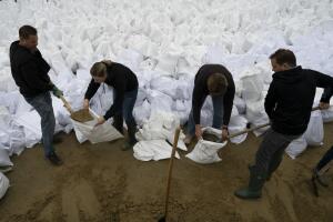 ¿Para qué sirven los sacos de arena en tormentas o huracanes? Aprende cómo utilizar correctamente 