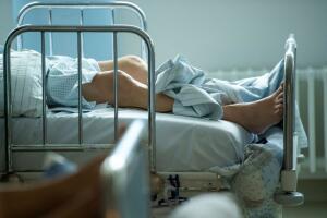 Paciente cama covid-19