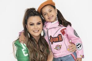 Arly y Mariana Echeverría en Mi Famoso Y Yo