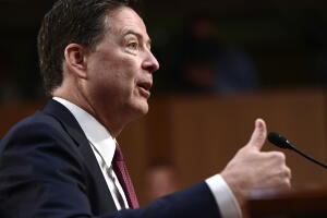 Exdirector del FBI James Comey en su testimonio ante el Senado el 8 de junio de 2017