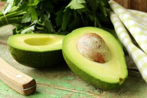 A-comer-mas-aguacates.jpg