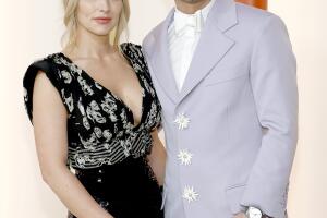 barry-keoghan-alyson-sandro-premios-oscar-2023