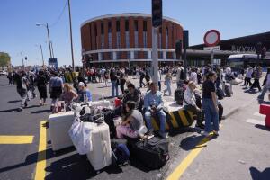 APTOPIX Spain Power Outage