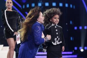 Beba protagoniza 'Mala nochecita no'