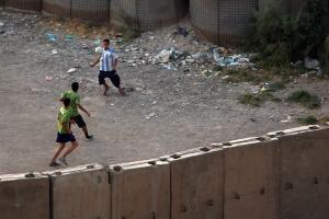 Baghdad Struggles Through Daily Routine In Fourth Year Of War