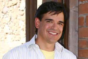 José Ángel Llamas