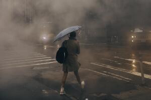 Nueva York se prepara para tormentas severas con riesgo de inundaciones.
