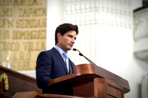 Gerardo Martínez.jpg