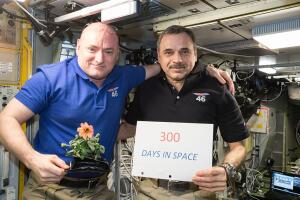 Scott Kelly e Mikhail Kornienko