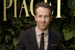 Ryan Reynolds responde con humor a los tuits de sus seguidores