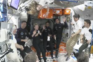 La NASA planea dejar la EEI en 2030 y promueve misiones privadas como las que organiza Axiom desde 2022.