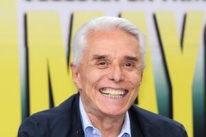 ENRIQUE GUZMAN 4.jpg