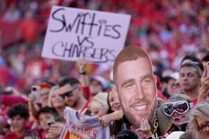 Chargers Chiefs Football