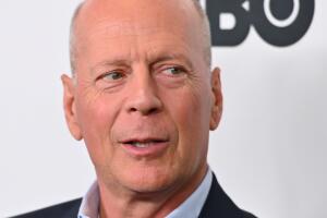 Bruce Willis se retira de la actuación: padece afasia
