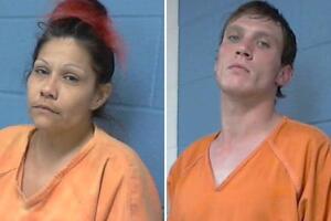 Damon William Stewart Amanda Jean Campos robo paquetes de correo LaGrange Texas