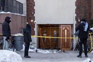 Choca un auto en la Chabad Lubavitch sinagoga