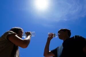 cooling center tucson.jpg