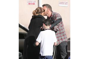 Jennifer Lopez y Ben Affleck mayo 2022 (2).jpg