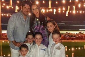 Inés Gómez Mont y familia