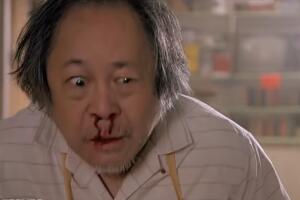Victor Wong, Walter Chang en ‘Tremors’ 1990 Universal Pictures.jpg
