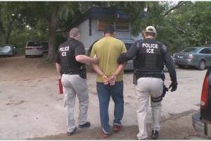 abogados medida ICE entrar casas sin orden judicial