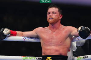 canelo_pelea.jpg