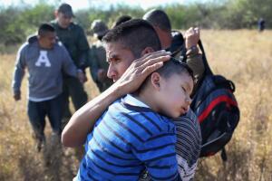 Éxodo de familias migrantes de Centroamérica