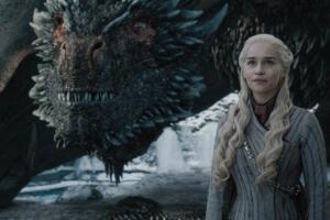 GAME OF THRONES-dragon-emilia-clarke-