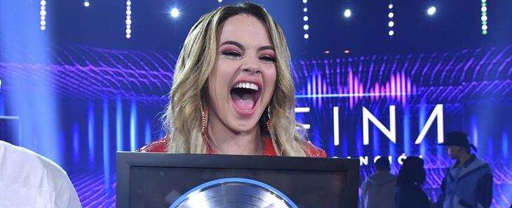 Yennis Bencosme es la gran ganadora de Reina de la Canción