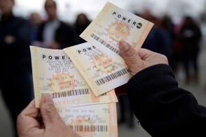 Jugador de Powerball gana $2,3 millones en California: premio mayor sigue creciendo