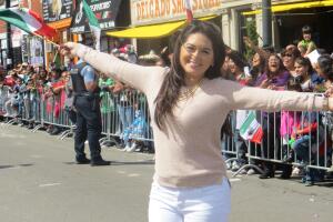 Colorido desfile de La VIllita