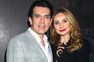 Jorge Salinas y Elizabeth Álvarez