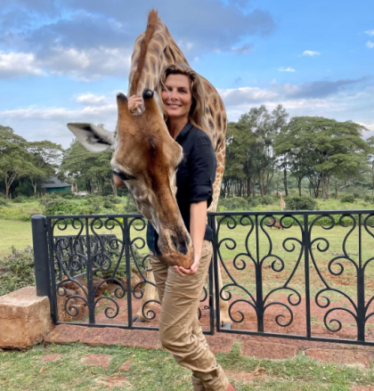 "Yo sí planeé alguna vez. Dije:'¿Para qué ese ego de que las mujeres todas quieren parir y tener a sus propios hijos?, que a veces no te salen exactamente como los pides, ¿por qué no mejor darle a alguien que no lo tiene?'", explicó la famosa al programa ‘Hoy’ en 2020.
<br>