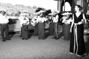 Moda para el Día de San Valentín de Austin para el mundo 