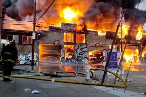 incendio sanfran.jpg