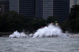 Olas en el lago Michigan