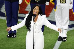 Demi Lovato, canta el himno de EEUU en el Super Bowl LIV 