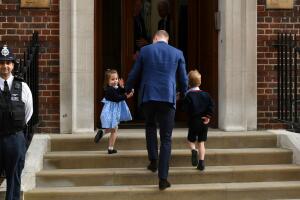 Príncipe William y sus hijos George y Charlotte