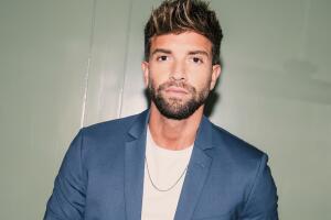 Pablo Alborán está nominado a Grabación del Año de Latin GRAMMY 2023