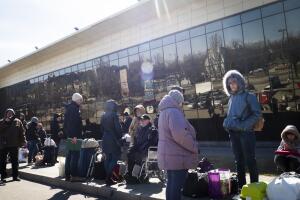 desplazados en el centro de zaporiyia.jpg