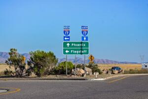 En cuarto lugar se encuentra la I-17 de Arizona, entre Flagstaff y Phoenix, con un estimado de 0.84 muertes por milla.