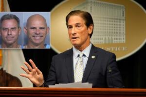 Hochman pide a los hermanos Menéndez acudir al gobernador Newsom para buscar su libertad