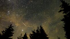 Dónde y cómo ver esta noche la lluvia de meteoros de las Táuridas del norte