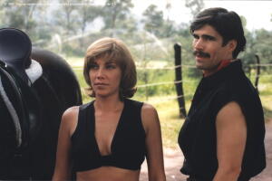 Cynthia Klitbo en Alguna Vez Tendremos Alas