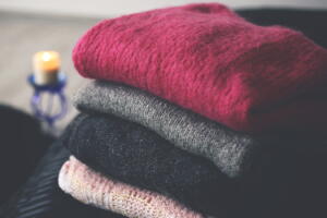 Saiba como evitar estragos na hora de lavar suas roupas