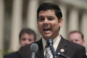 Lawmakers Unveil Initiative To Reduce Compliance Costs And Spur Growth And Innovation