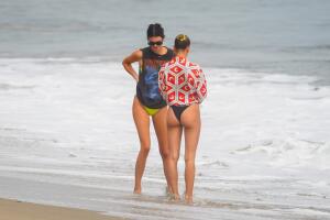 EXC Kendall Jenner and Hailey Bieber