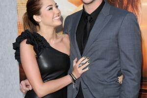 Miley Cirus Liam Hemsworth