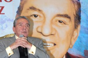 marco antonio muñiz3.jpg