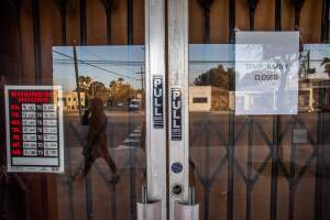 US-HEALTH-VIRUS-ECONOMY-UNEMPLOYMENT